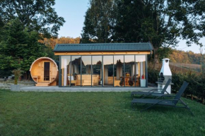 Kaszubska Kryjówka - Komfortowy 8 osobowy Domek w sercu Kaszub - Jacuzzi, Sauna, Rowerek Wodny, Jezioro, Las, Salon Gier!
